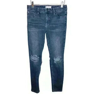 Free People Women's dark wash distressed skinny jeans size 28